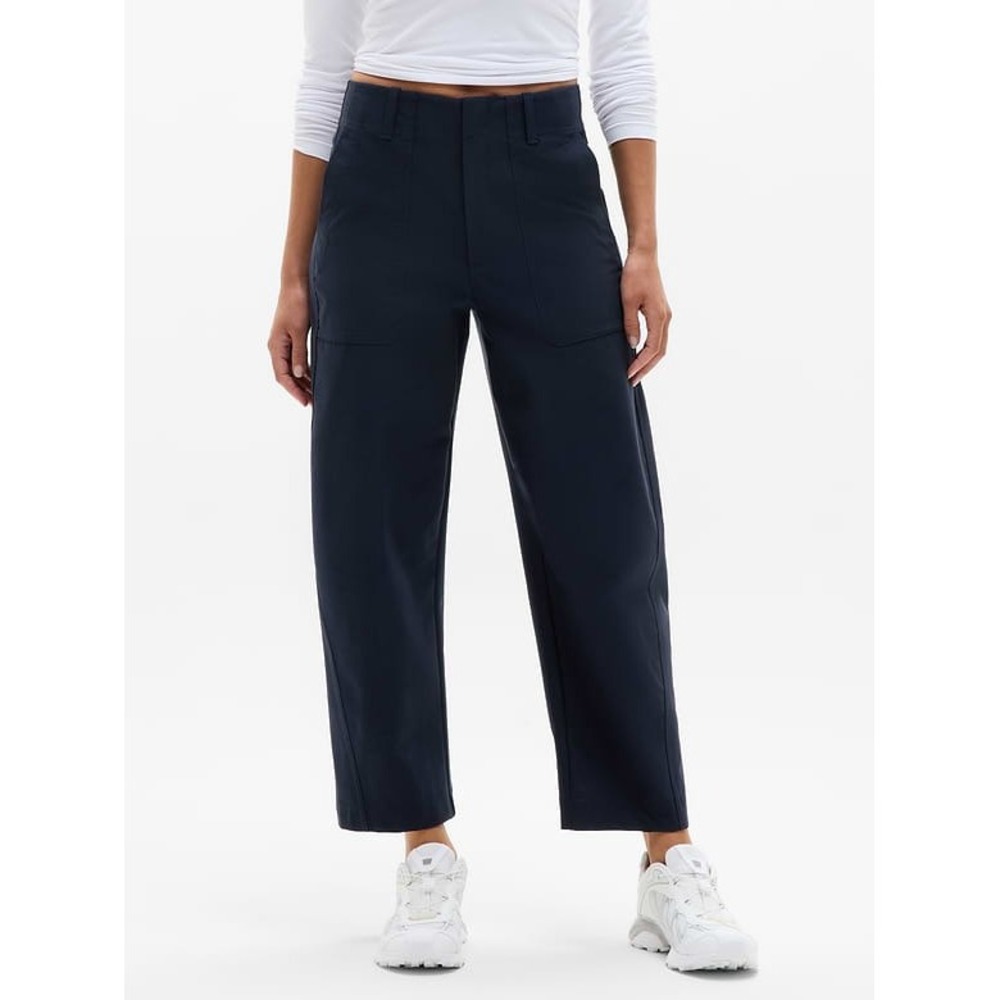 Athleta Skyline High Rise Barrel Leg Pant Navy Blue Size 6 Stretch Travel Pocket